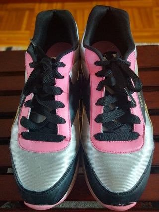 Zapatillas Reebok Talla 39 Rosa y Plata