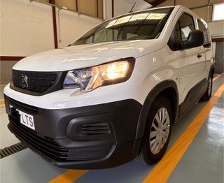 Peugeot Rifter 2021