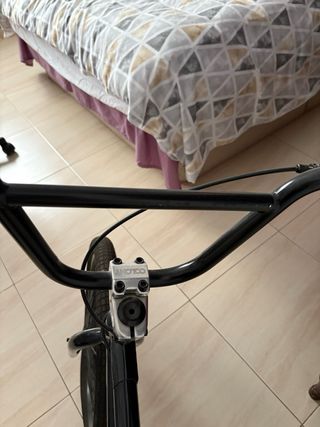 Bicicleta BMX Colony