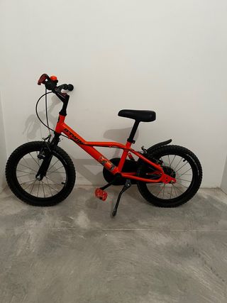 Bicicleta infantil Btwin naranja