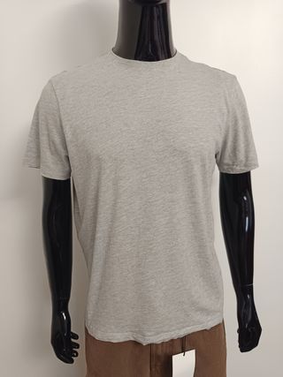 Camiseta gris Primark corte regular