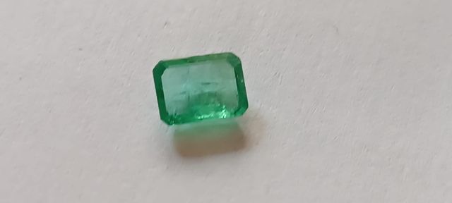 Esmeralda Zambia 6.8x5 mm