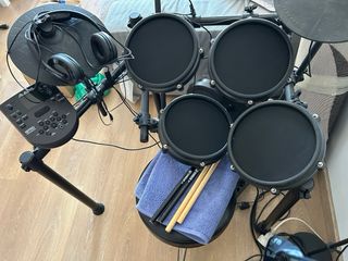 Batería Electrónica Alesis Nitro