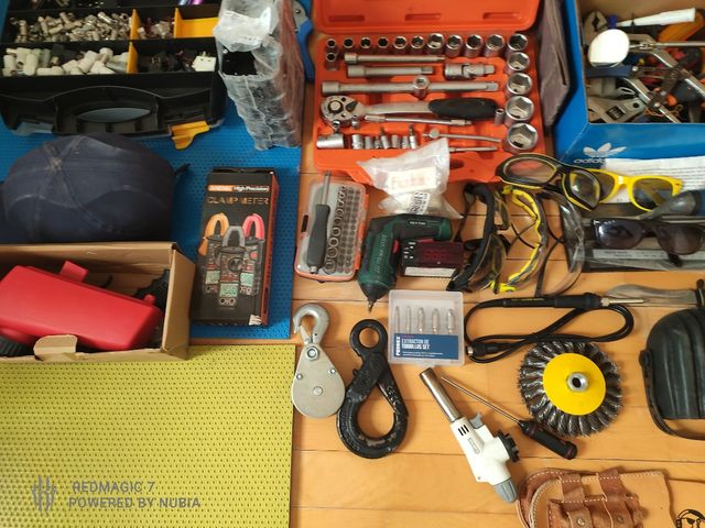 Lote de herramientas varias