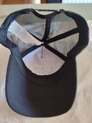 Gorra de rejilla. Nueva sin etiqueta De Kiabi.