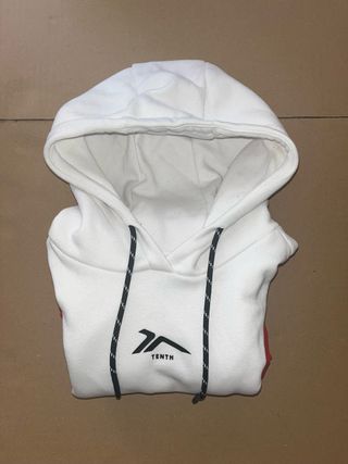Sudadera Tenth Blanca con Logo Negro y Cordones