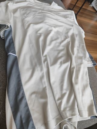 Conjunto Nike Blanco Talla M Sin Usar