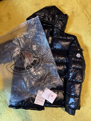 Chaqueta Moncler Negra Brillante