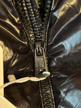 Chaqueta Moncler Negra Brillante