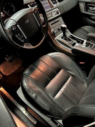 Land Rover Range Rover Sport 2011