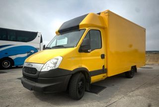 Iveco Daily 2013 para autocarava camper food truck