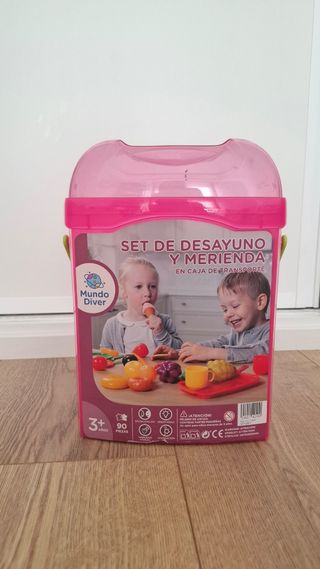 Cocinita de madera Lidl para niños y alimentos