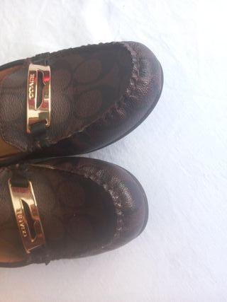 Mocasa Mocasines Marrón y Dorado Mujer