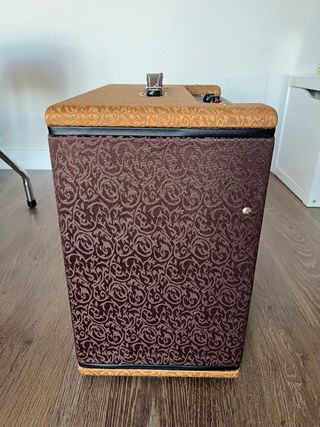 Amplificador Fender Ramparte de guitarra eléctrica