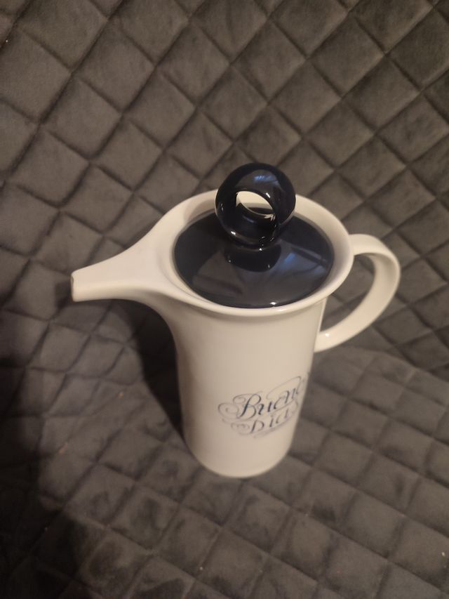 Cafetera Pontesa Blanca con Azul Buenos Días