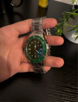 Reloj pulsera esfera verde y plateado