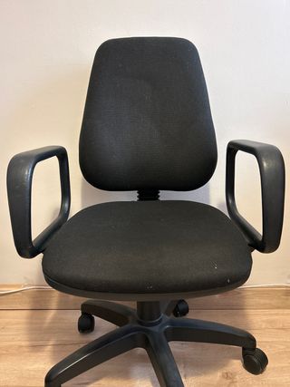 Silla de escritorio negra
