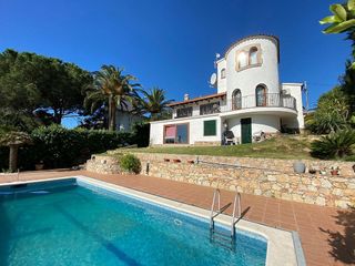 Chalet en venta en Can Semi - Mas Nou - Mas Ros en Castell-Platja d´Aro