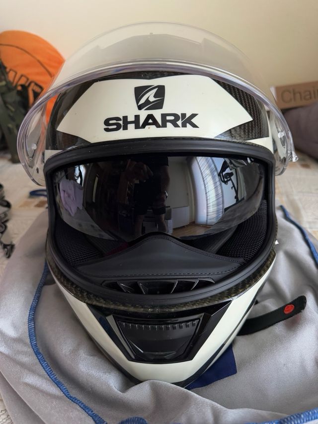 Casco Shark Speed-R Carbon