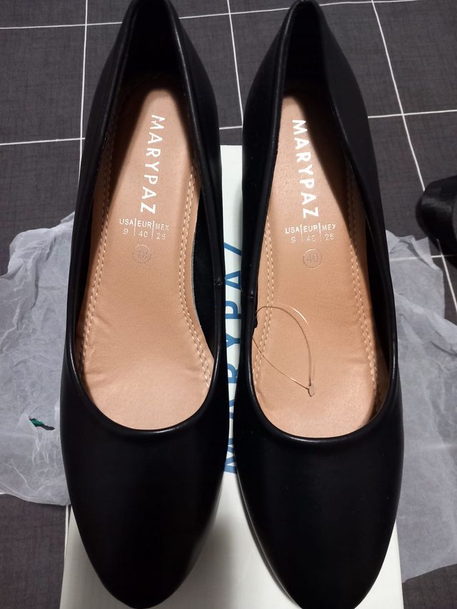 Zapatos de vestir MARYPAZ negros talla 40