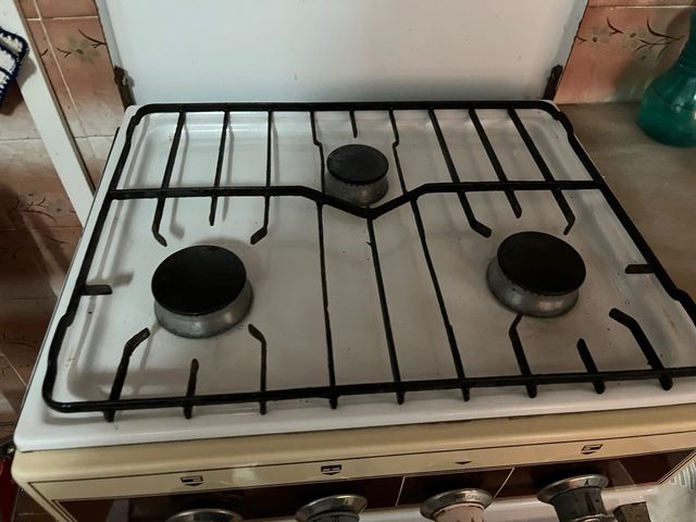 Fornello a gas a 3 fuochi