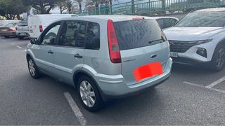 Ford  Fusion 2001