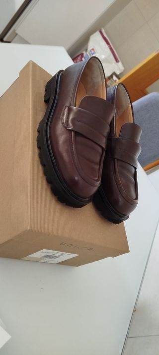 Mocasines Unisa Marrones Talla 38 - ¡Solo 2 usos!