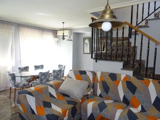 Dúplex en venta en Santa Cruz - Industria - Polígono Campollano en Albacete