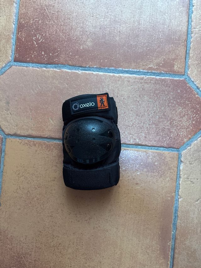 3 protecciones Oxelo Skate Talla S