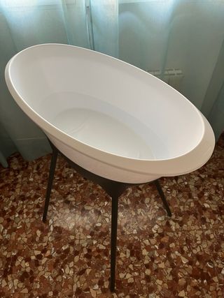 Bañera Luma con patas