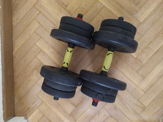 Coppia di manubri regolabili da 9 kg ciascuno 