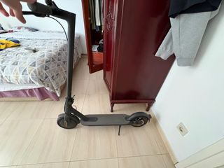 Patinete Xiaomi Essential Negro