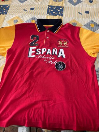 Lote 2 polos La Martina Argentina y España 60€ par