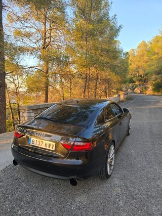 Audi A5 2009 coupe 3.0tdi look rs5