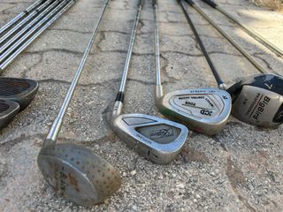 Conjunto de tacos de golfe vintage