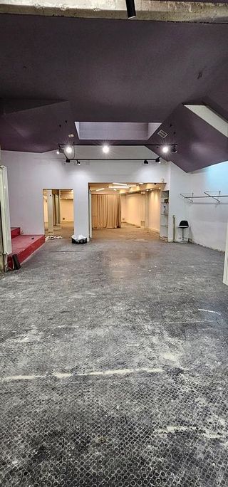 Local comercial en alquiler en Centro - Desierto - Arrontegi en Barakaldo