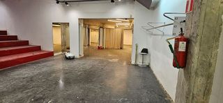 Local comercial en alquiler en Centro - Desierto - Arrontegi en Barakaldo