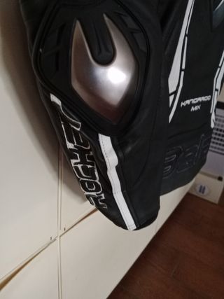 Chaqueta de piel moto t/40 Mix Canguro negra 
