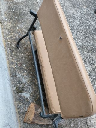 Asientos Nuevos traseros de Nissan Patrol 89