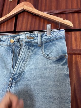 Pantalones vaqueros claros