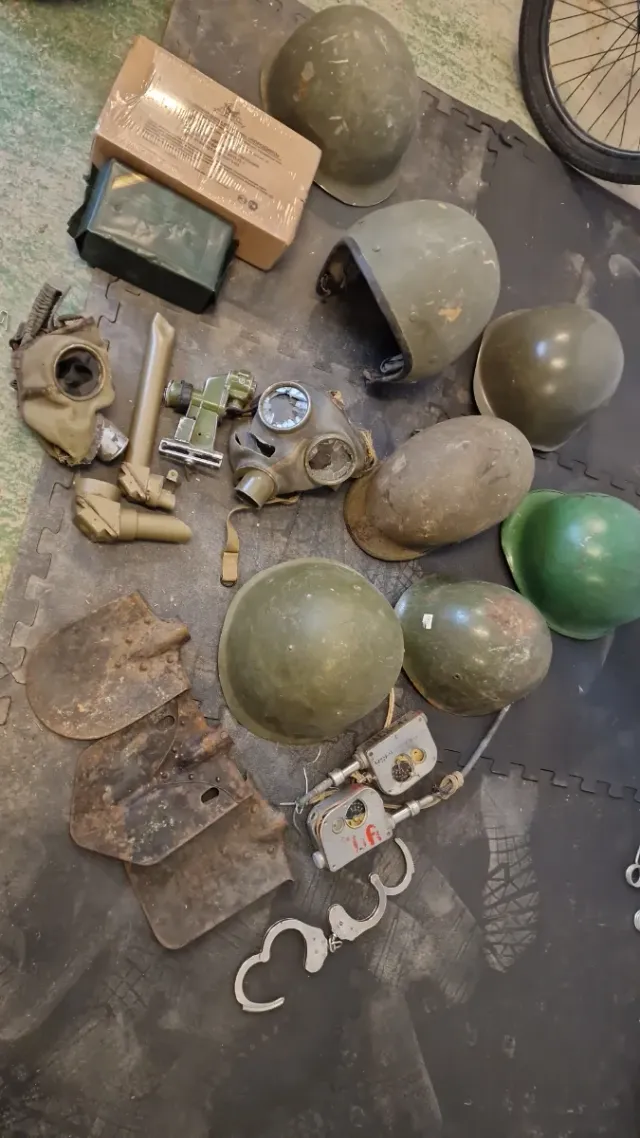 Lote efectos militares