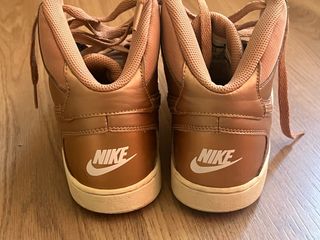 Zapatillas Nike Doradas Mujer