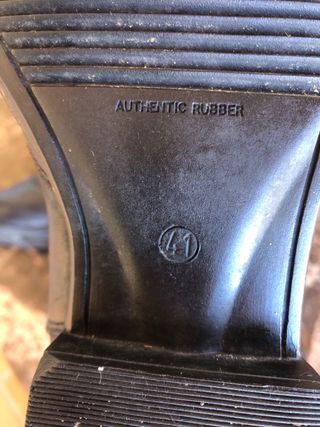 Botas de montar a caballo de cuero negro