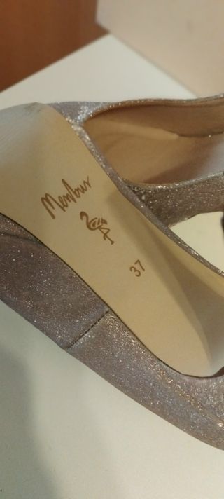Zapatos de fiesta Menbur plateados