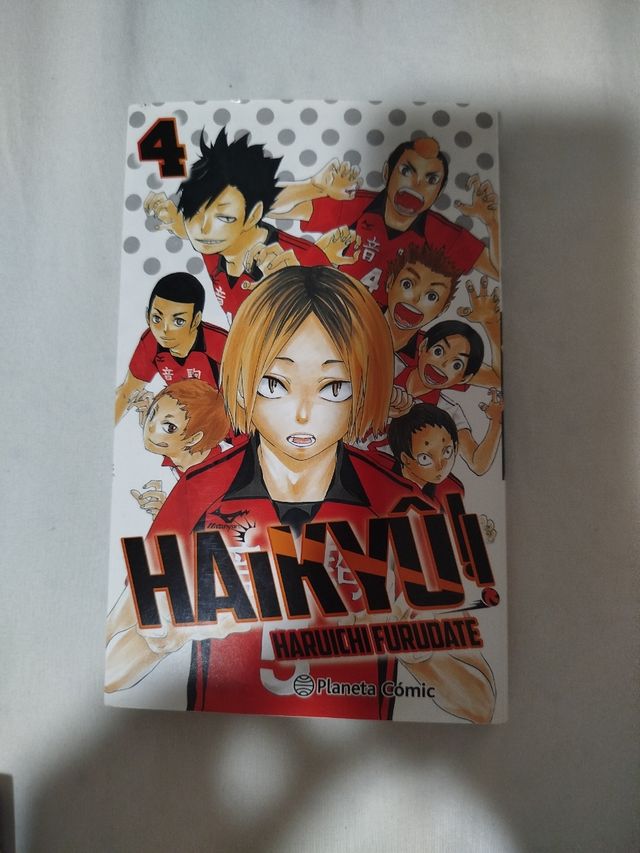 Mangas Haikyuu (1-4 y 10)