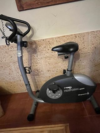 Bicicleta Estática TOP LIFE PERFORM B2300