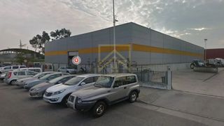 Nave industrial en alquiler en Peñacastillo - Nueva Montaña en Santander