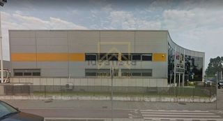 Nave industrial en alquiler en Peñacastillo - Nueva Montaña en Santander