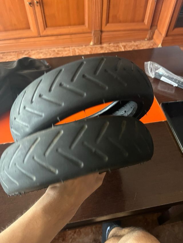 ruedas de patinete eléctrico