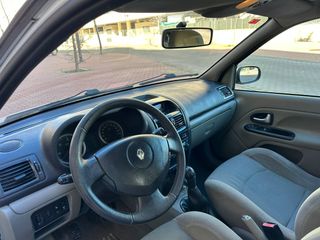 Renault Clio 2005